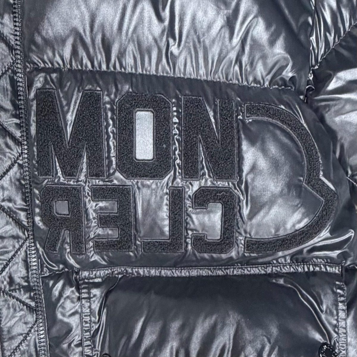 Moncler Abbaye Front Logo Hooded Zip Up Jacket Black 3 — view 7