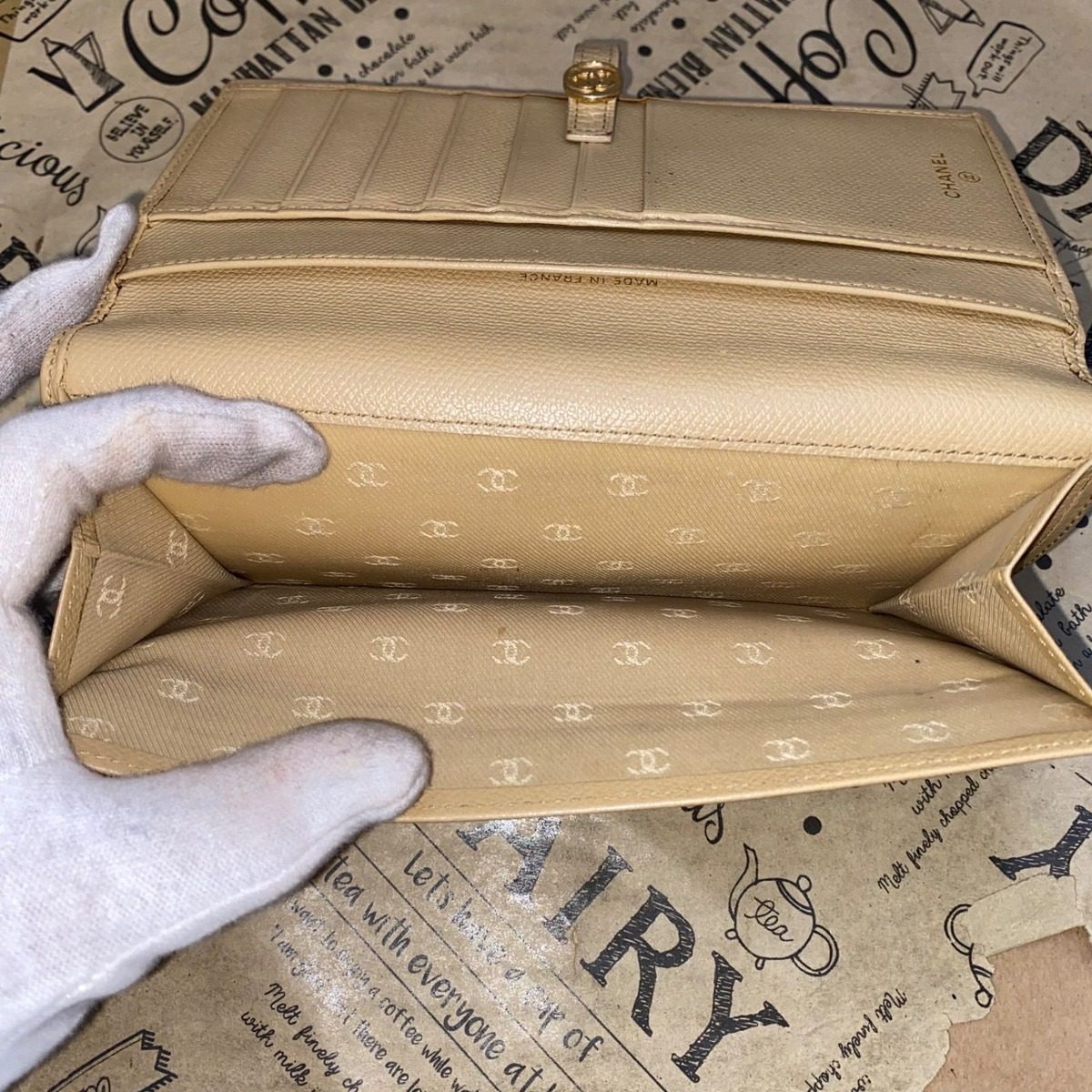 Chanel Wallet Coco Button Hook Bifold Beige Card Billfold — view 12