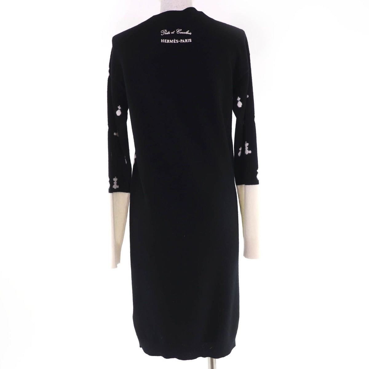 Hermes Poste Et Cavalerie Saber Decorative Bag Cashmere Long Sleeve Knit Dress — view 3