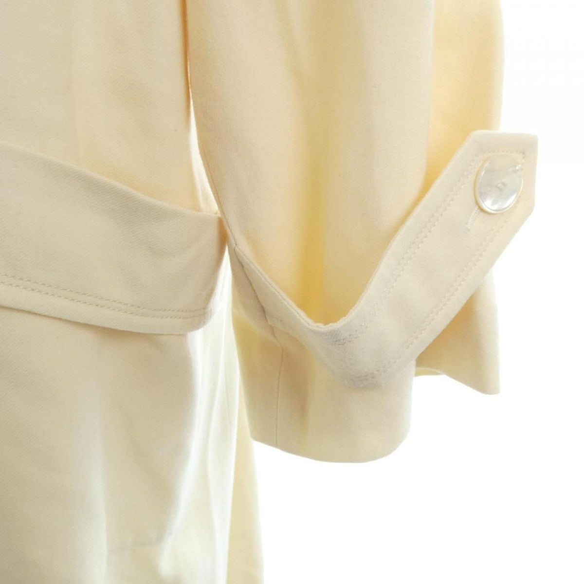 Chanel Coat Yellow 42 — view 6