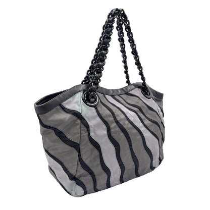 Prada Silver Logo Leather Nylon Gray Black Light Chain Handbag — view 2