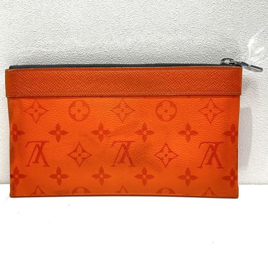 Louis Vuitton Pochette Discovery PM