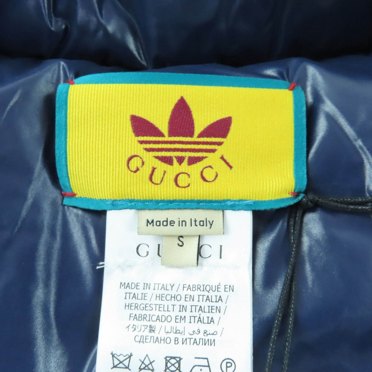 Gucci Adidas Hooded Interlocking Trefoil Logo Zip UP Filling Poncho — view 10
