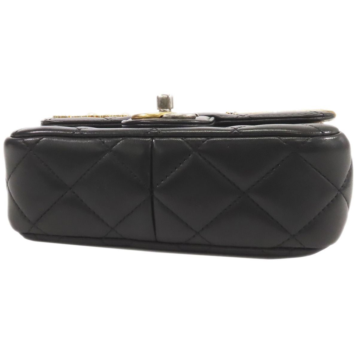Chanel Chain Shoulder Bag — view 3