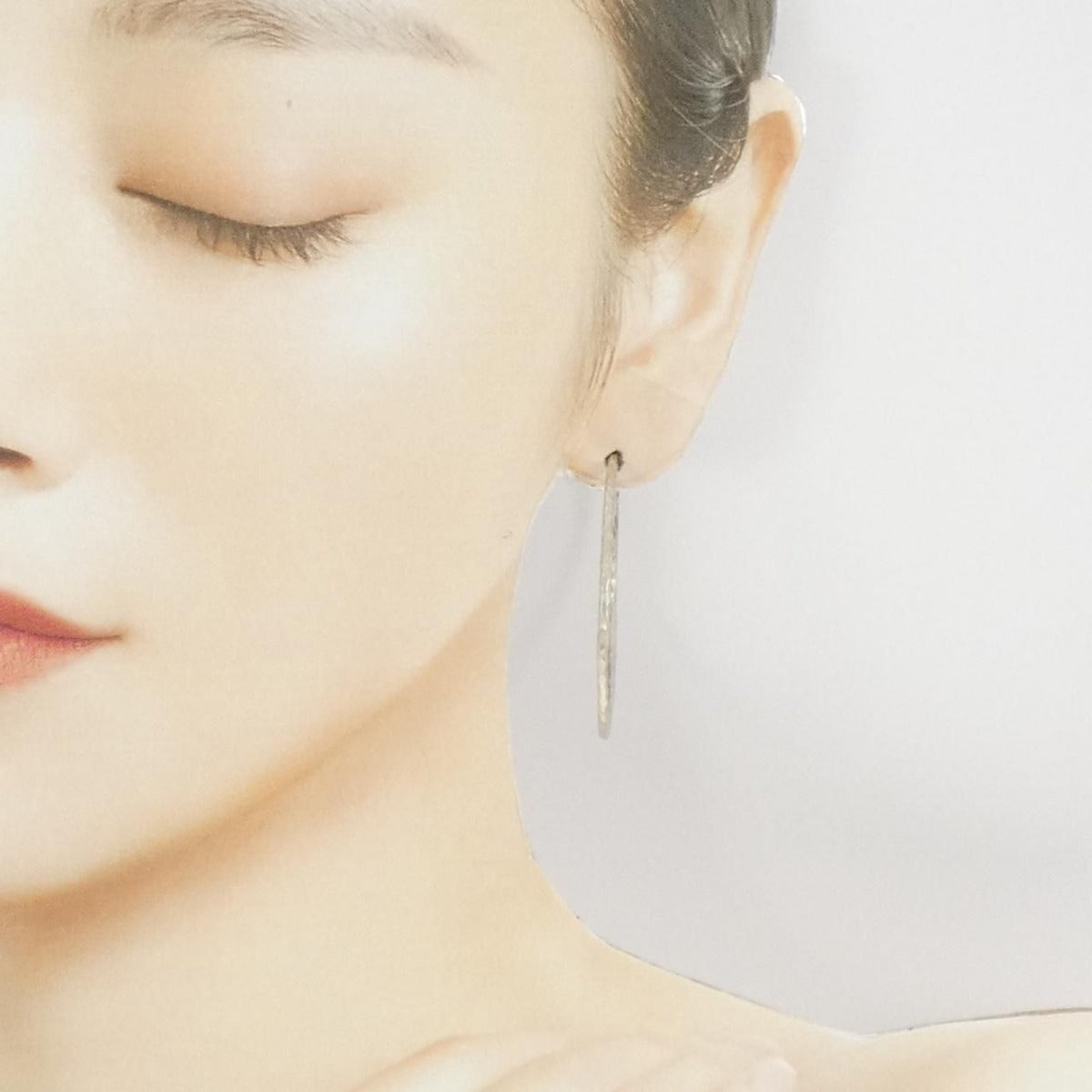Tiffany & Co Hammered Large Earrings — view 4