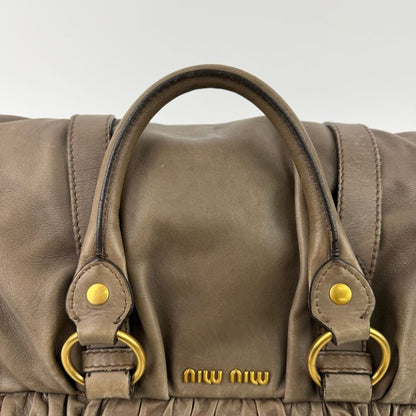 Miu Miu Shoulder Bag Beige Leather Vintage — view 15