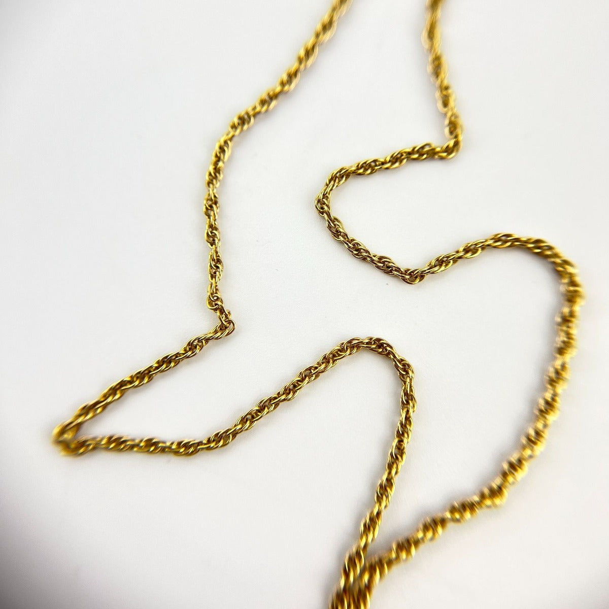 Dior Necklace Pendant Logo Gold Vintage — view 4