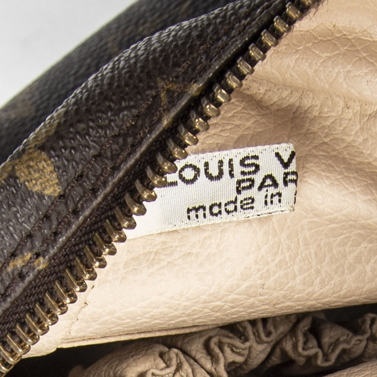 Louis Vuitton Toiletries Pouch Brown Monogram Canvas — view 10