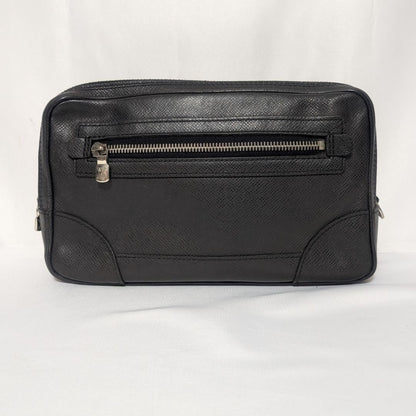 Louis Vuitton Pavel Taiga Ardoise Clutch