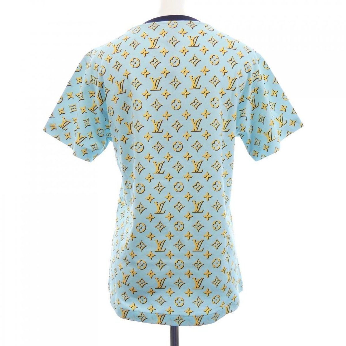 Louis Vuitton Monogram T-Shirt — view 2