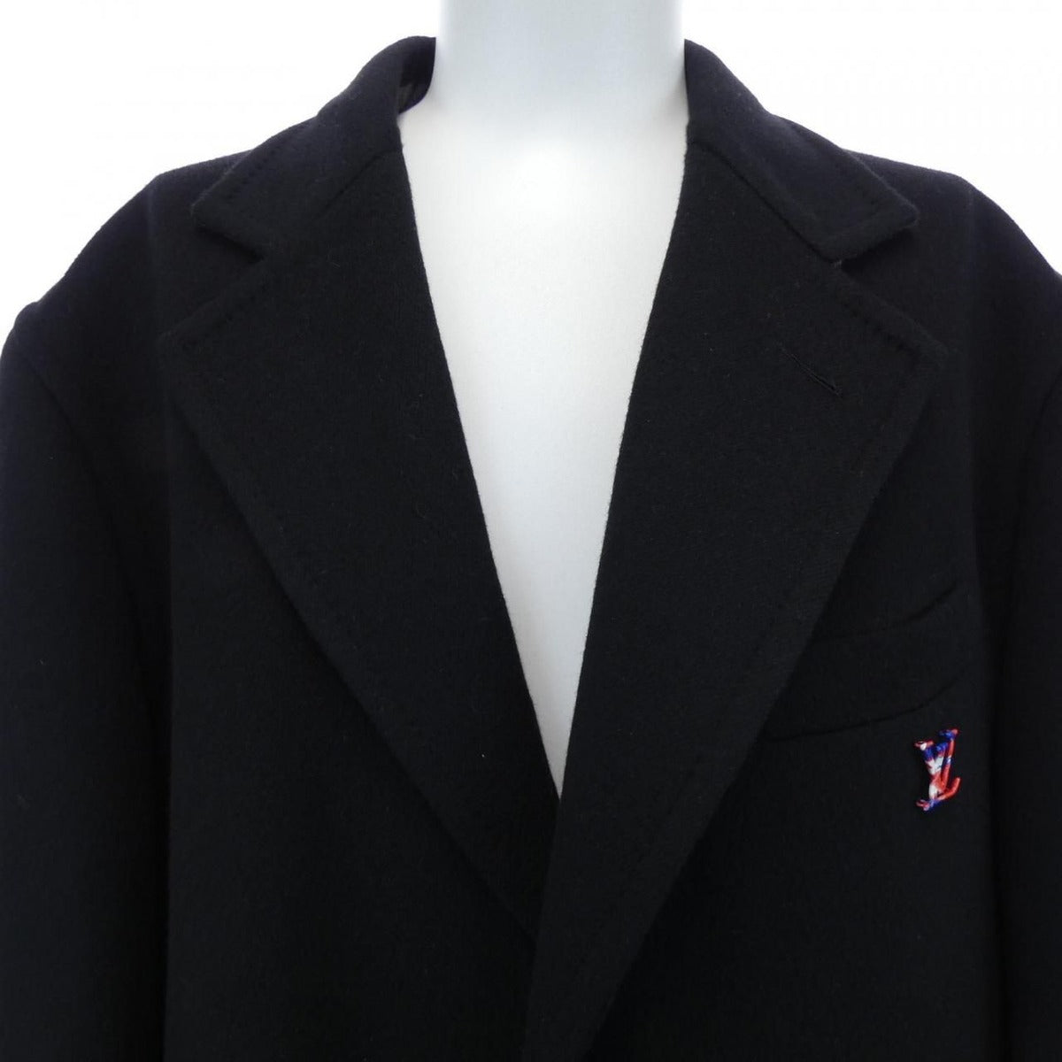 Louis Vuitton Nba Classic Coat — view 5