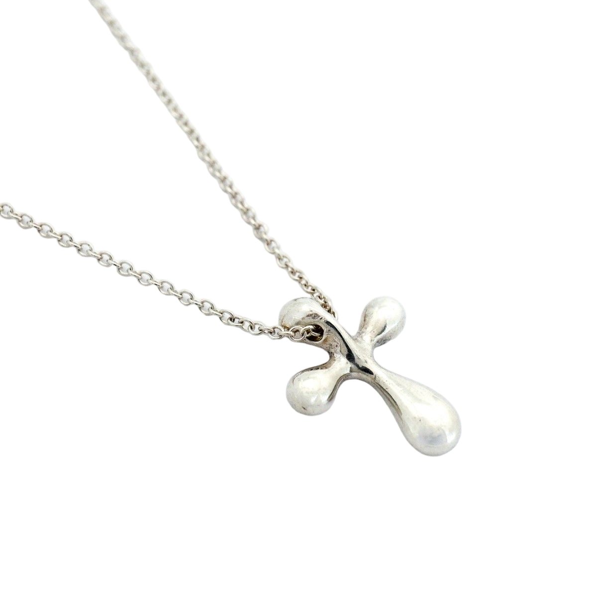Tiffany & Co Necklace Small Cross Silver — view 2