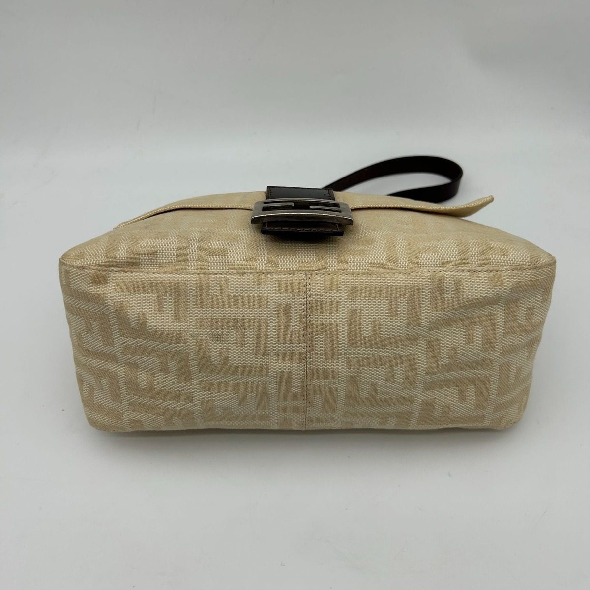 Fendi Zucca Mamma Bucket Pattern Shoulder Handbag Canvas Leather Beige Brown — view 9