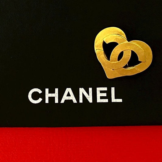 Chanel Vintage Coco Mark Heart Motif GP Brooch Accessory Gold 95P