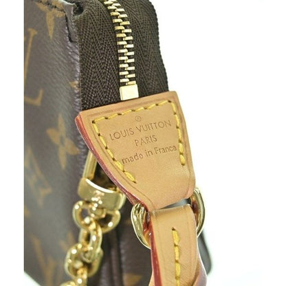Louis Vuitton Handbag — view 4