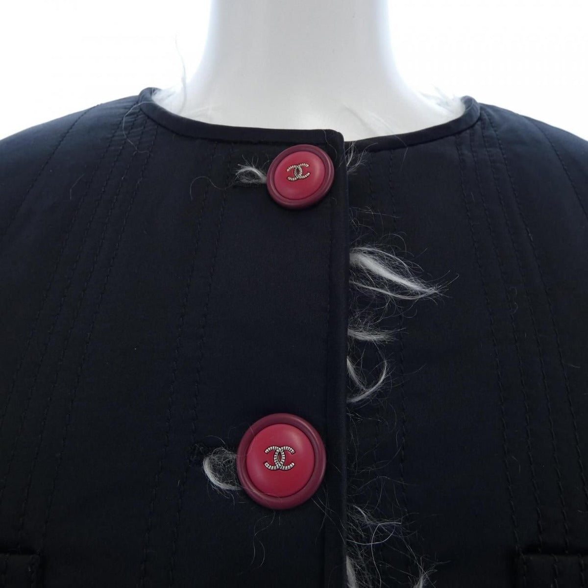 Chanel Collarless Jacket Silk 38 — view 6