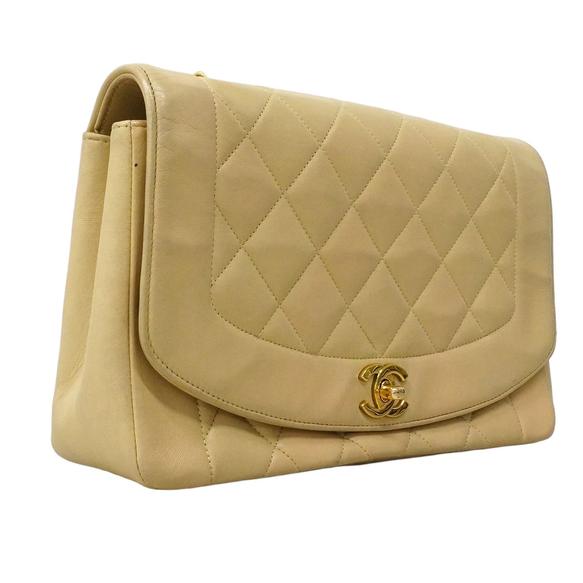 Chanel Shoulder Bag Diana Lambskin Beige Gold — view 2