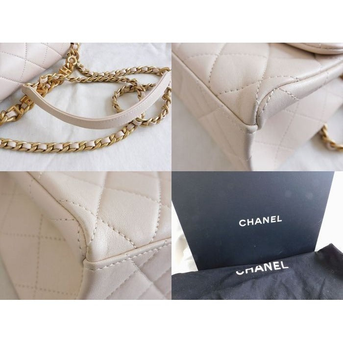 Chanel Quilted Chain Shoulder Bag Leather Light Beige — view 5