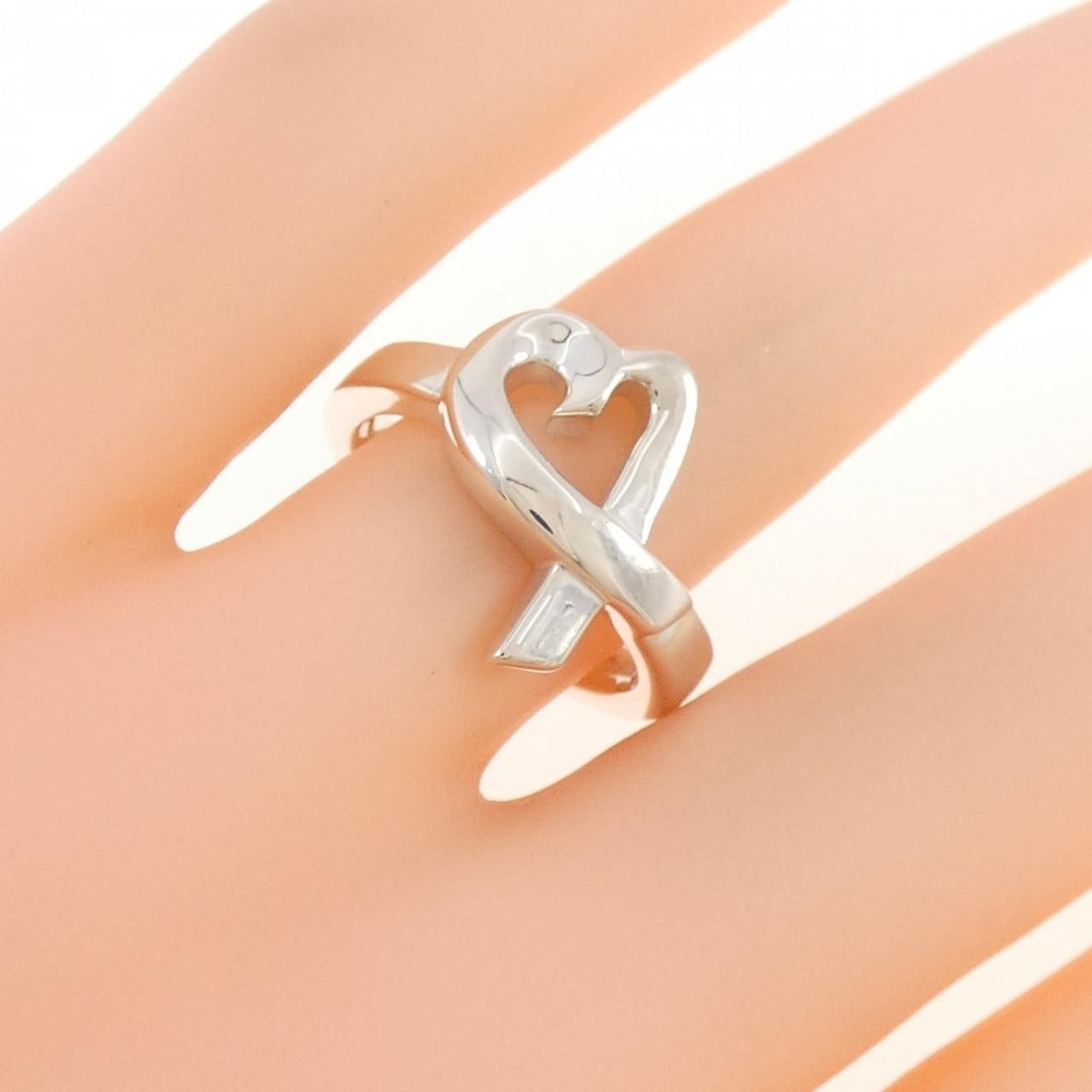 Tiffany & Co Loving Heart Ring — view 6