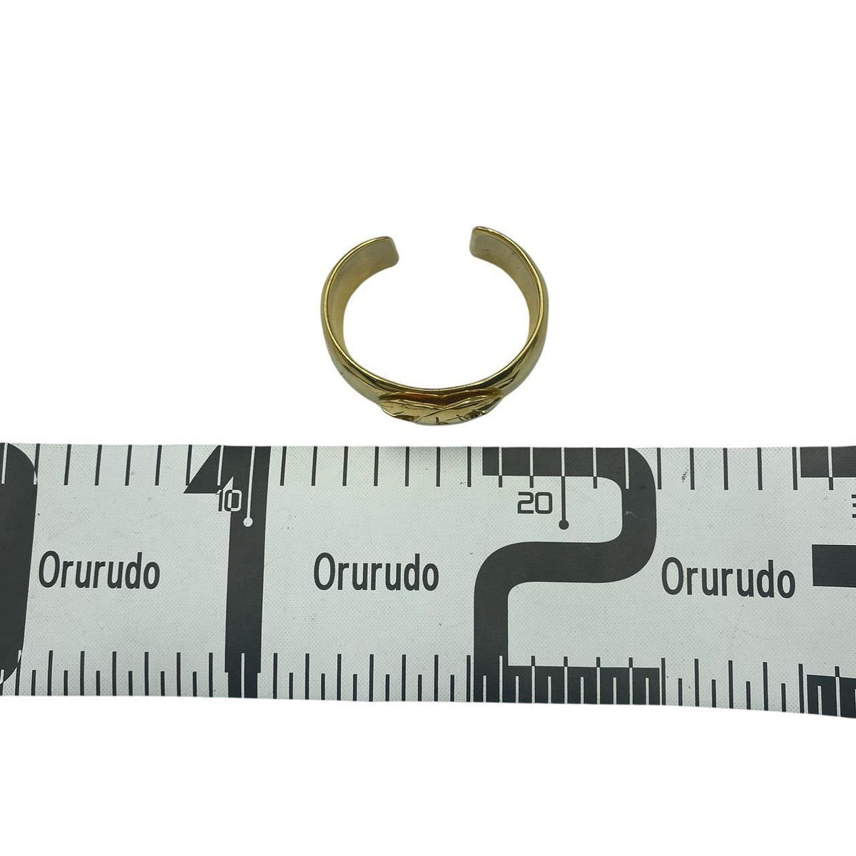 Chanel Bangle CC Logo Gold — view 5