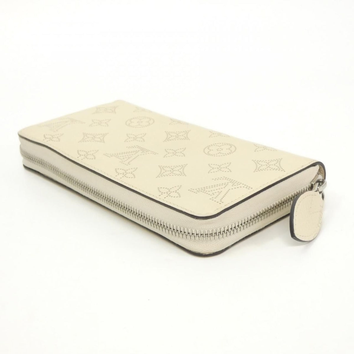 Louis Vuitton Mahina Zippy Wallet — view 2