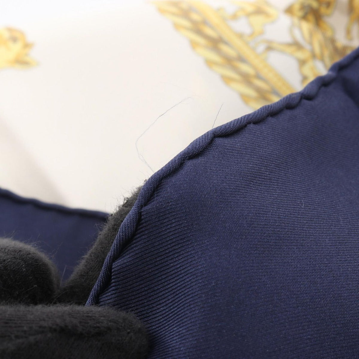 Hermes Scarf Carre 90 les Cavaliers D'Or Silk — view 5