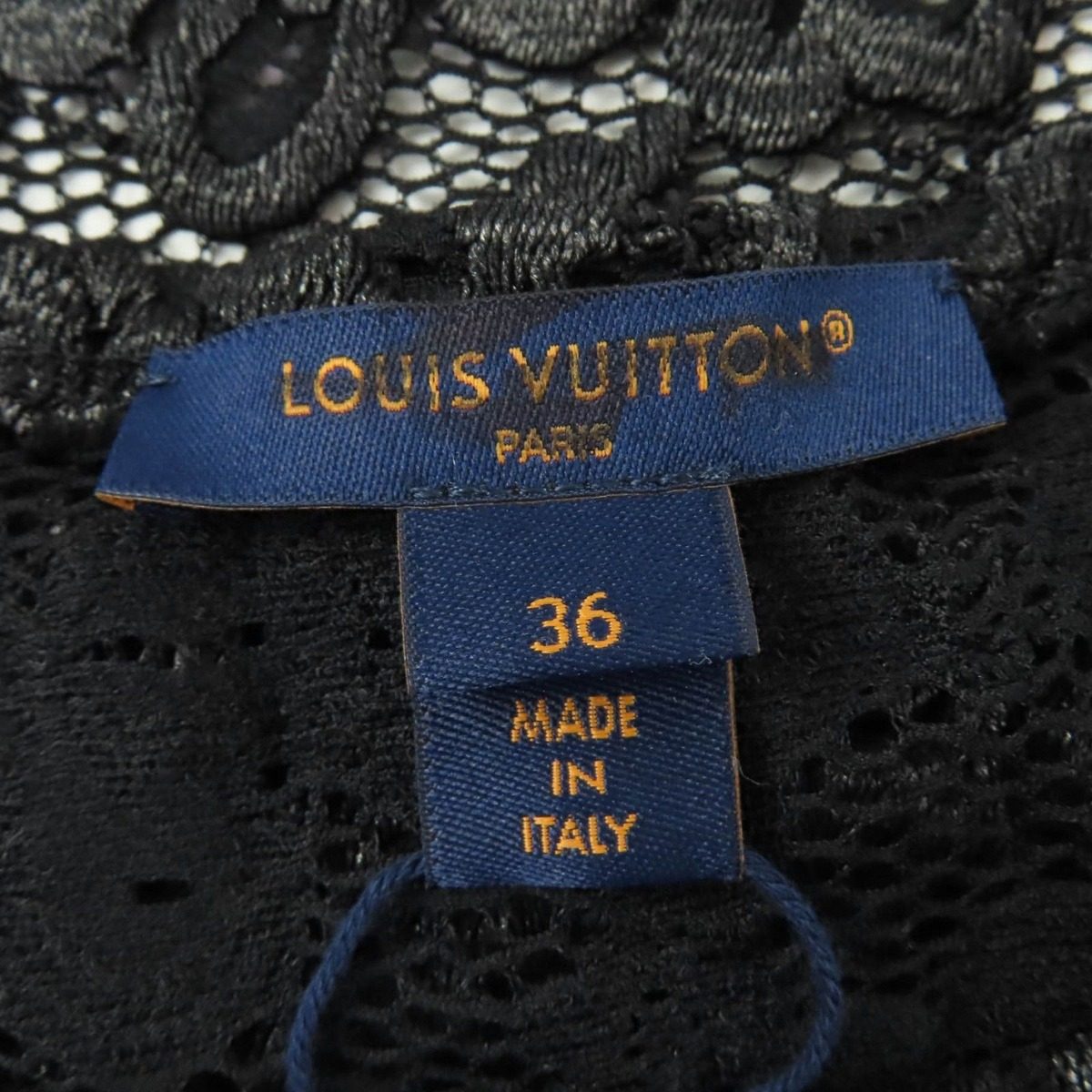 Louis Vuitton Floral Lace Short Sleeve Top Black 36 — view 5