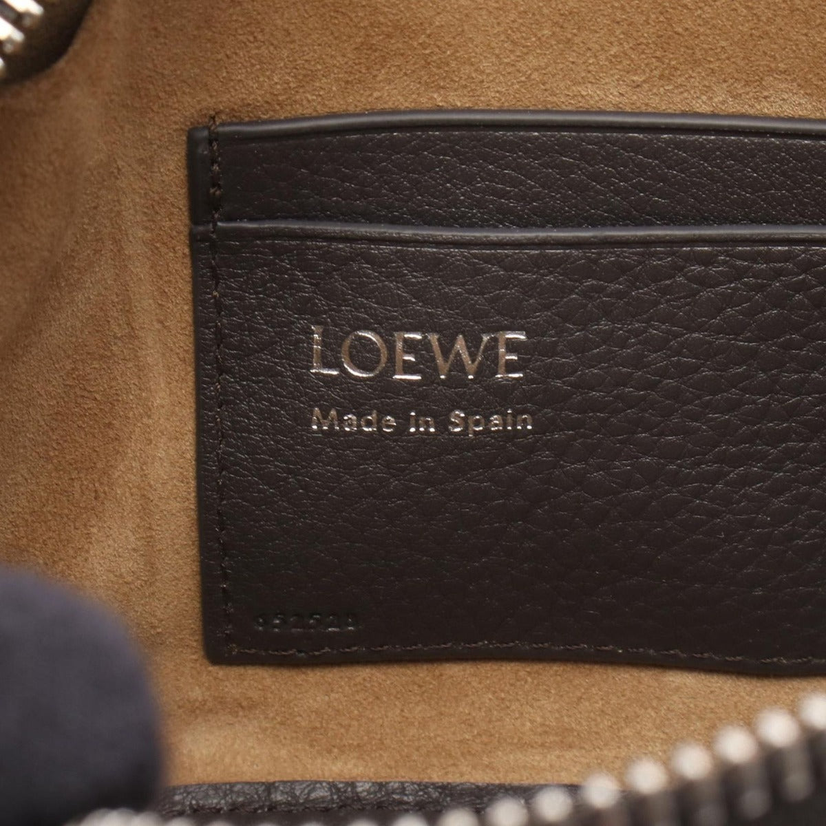 Loewe Shoulder Bag Pebble Small Dark Gray Leather — view 4