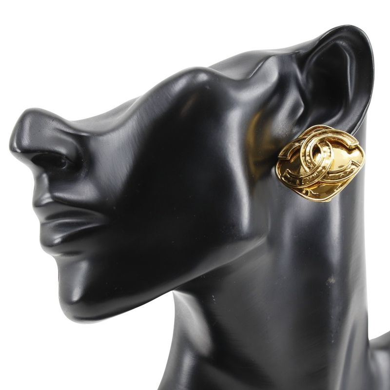 Chanel Coco Mark Vintage Gold Plated 94P Ladies 24g Earring