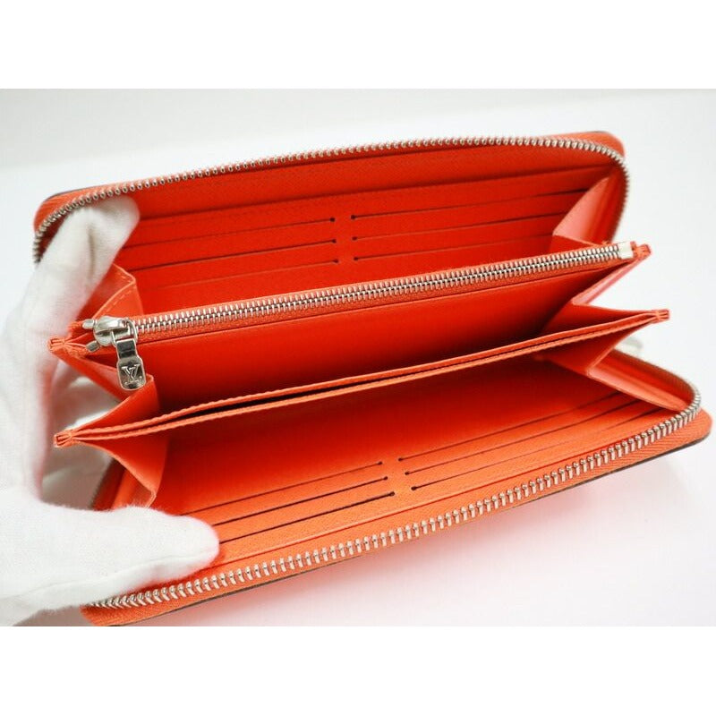 Louis Vuitton Zippy Wallet Epi Piment — view 4