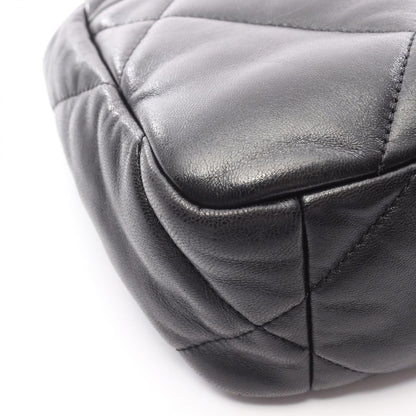 Chanel Shoulder Bag 19 D'isneuf Quilted Black Leather — view 8