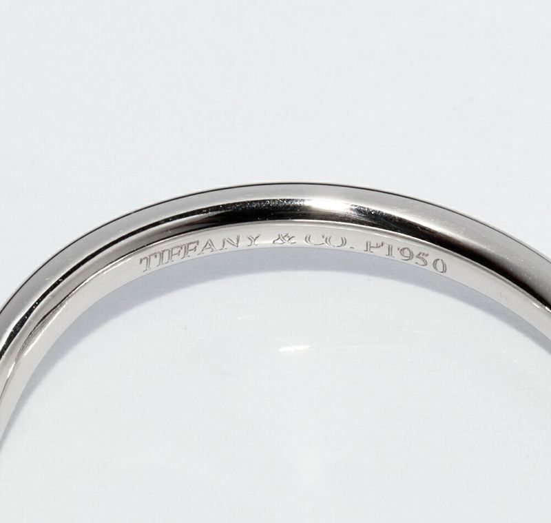 Tiffany & Co Ring Pt950 Curved Band Ring Width 2mm (008in)