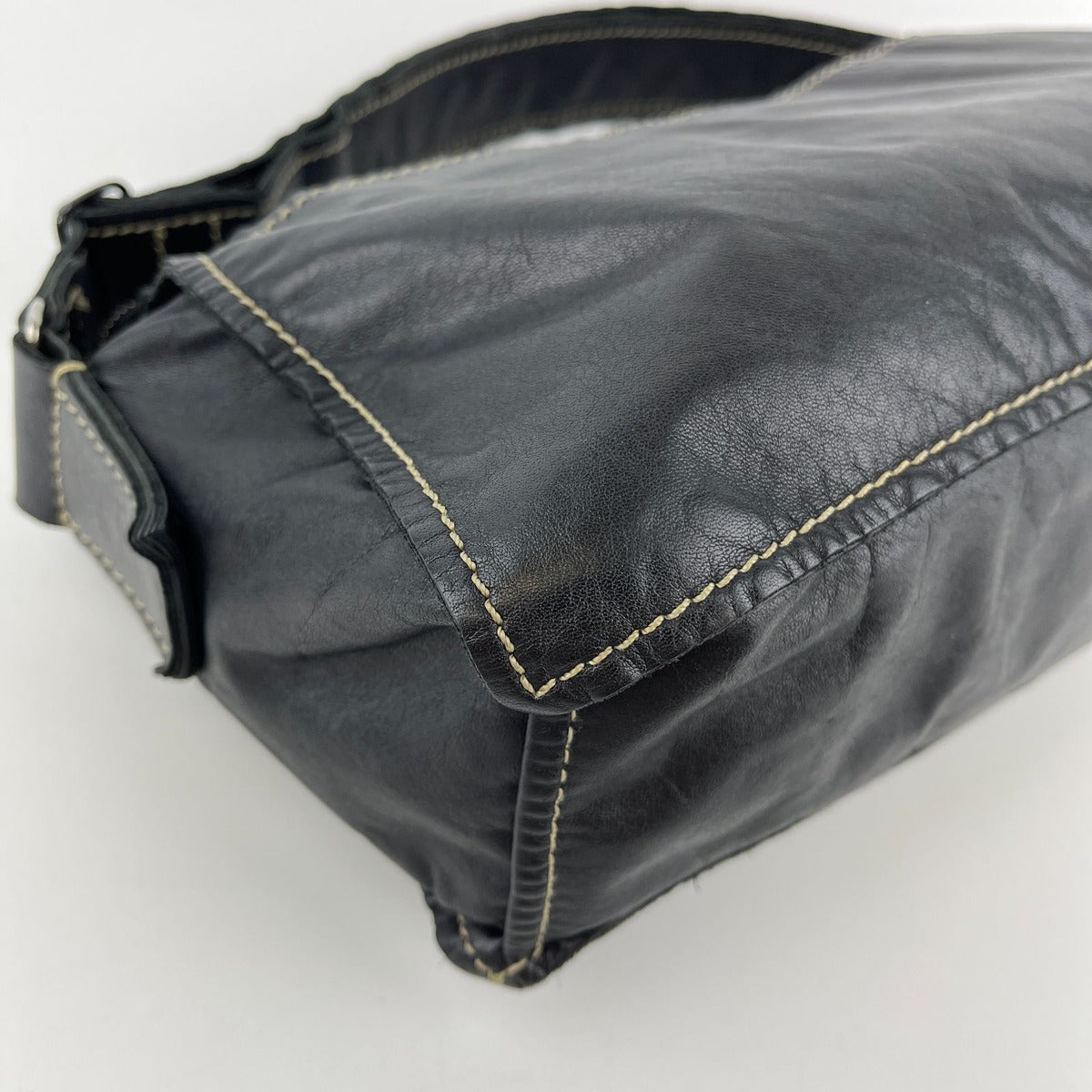 Miu Miu Shoulder Bag Black Leather Vintage — view 11