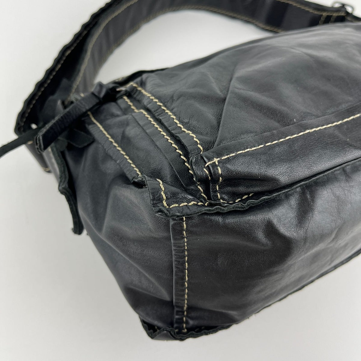 Miu Miu Shoulder Bag Black Leather Vintage — view 9