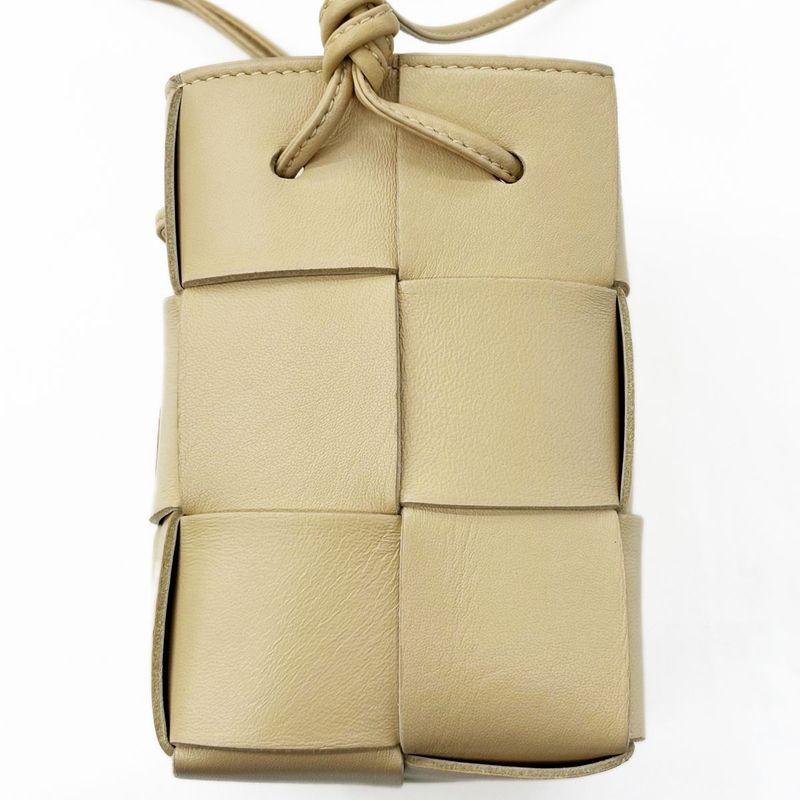 Bottega Veneta Shoulder Cassette Mini Crossbody Bucket Bag Ivory