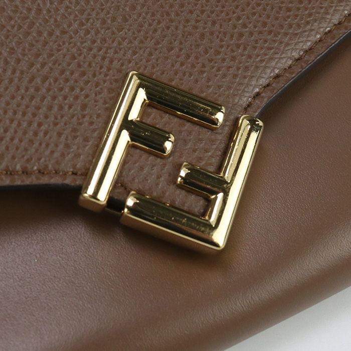 Fendi FF Diamond 8m0365 ALV4 Chain Wallet Leather Women