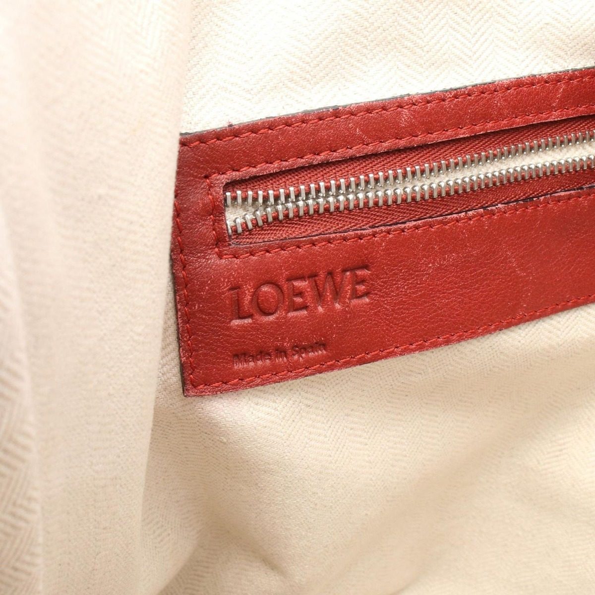 Loewe Tote Anagram 2-Way Red Leather Shoulder — view 4