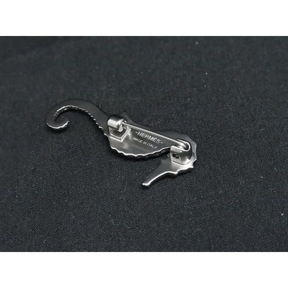 Hermes Seahorse Pin Badge Brooch Silver — view 2