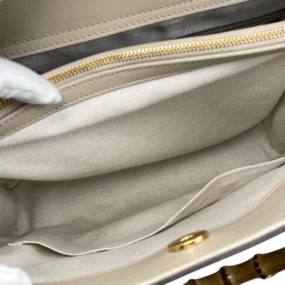 Gucci Tote Bag Diana Bamboo 655658 Leather Double G Beige Gold Hardware Gucci