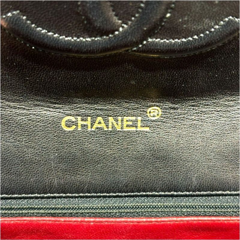 Chanel 2xxxxx 1980's Vintage Lambskin Matelasse Shoulder Bag Women Black -