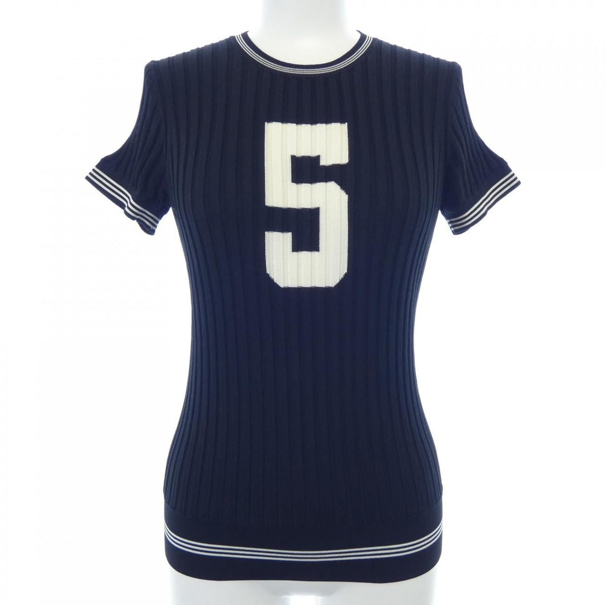 Chanel Size 36 Knit