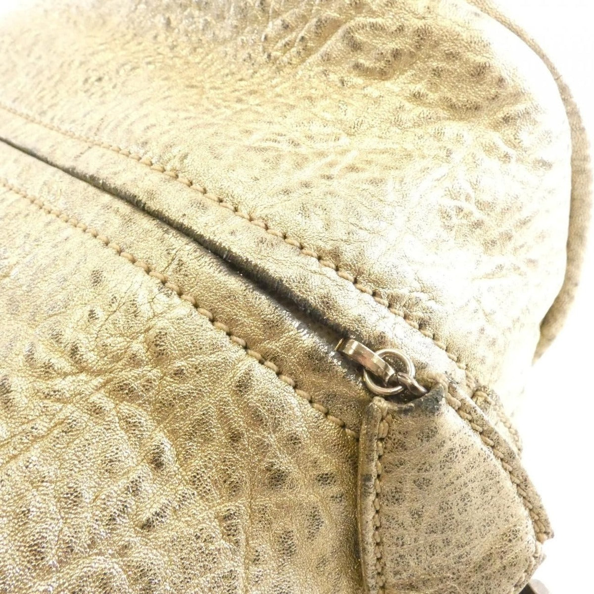 Chanel Bag Gold — view 5