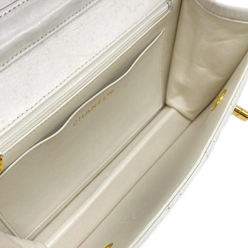 Chanel Shoulder Bag Matelasse /double Coco White 2way/gold Hardware /chain