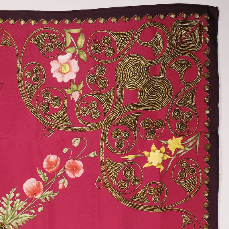Hermes Carré 90 Arabesques Arabesque Silk Red Women's Scarf