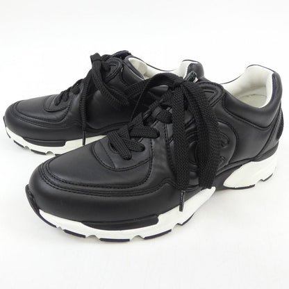 Chanel Sneakers Calfskin Black — view 3