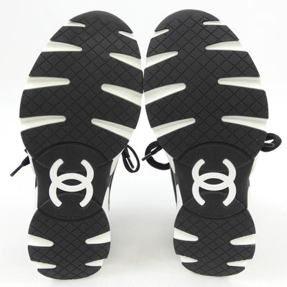 Chanel Sneakers Calfskin Black — view 4