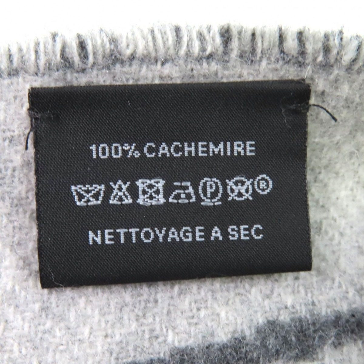 Hermes Entrelac Equestre Scarf Cashmere Horse Fringe Bicolor Gray — view 7
