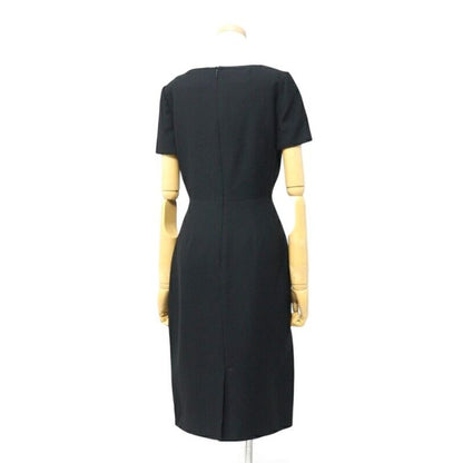 Gucci Dress Size 36 Silk Blend Wool Short Sleeves Tight Midi — view 2