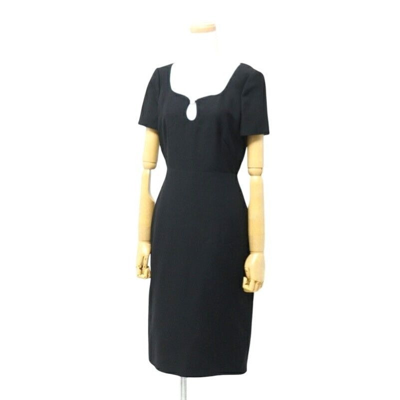 Gucci Dress Size 36 Silk Blend Wool Short Sleeves Tight Midi