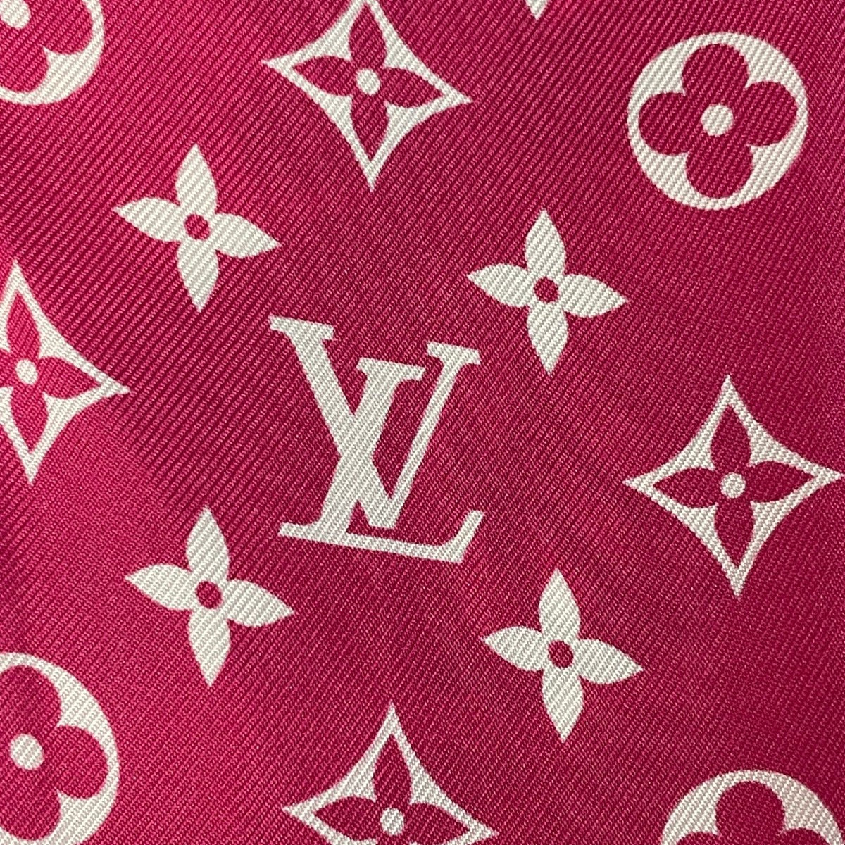 Louis Vuitton Scarf Silk Bando World of Love Bandeau — view 5
